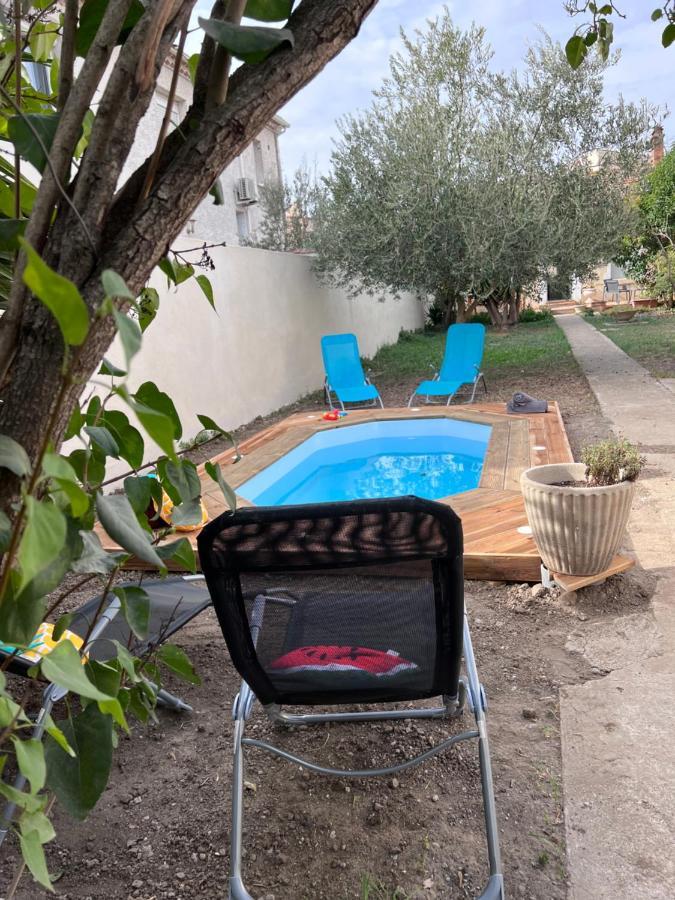 Charmante Maison Climatisee Avec Piscine Au Calme A Carcassonne Exteriör bild